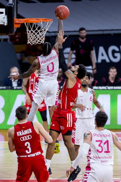 成为本届集 成为本届集