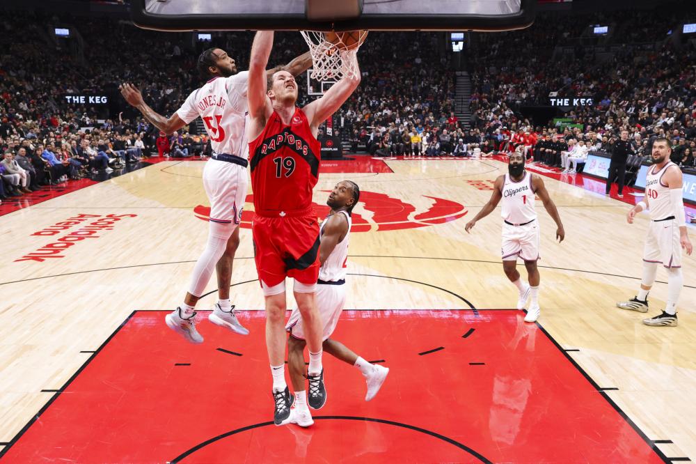 客串右后卫 客串右后卫