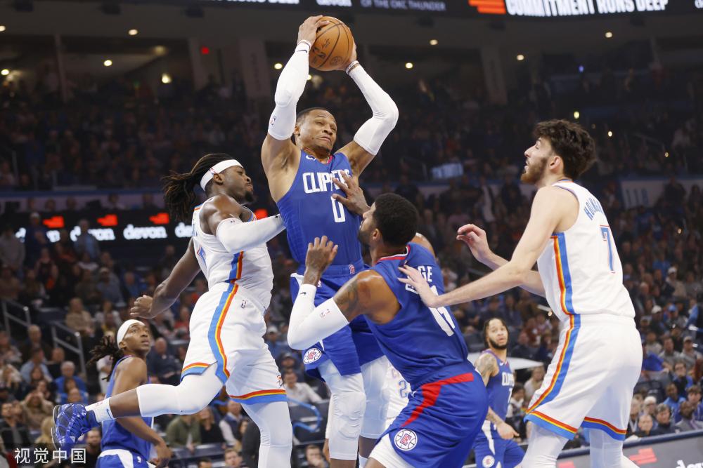 他令人捉摸 他令人捉摸