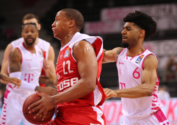 球队表现 球队表现