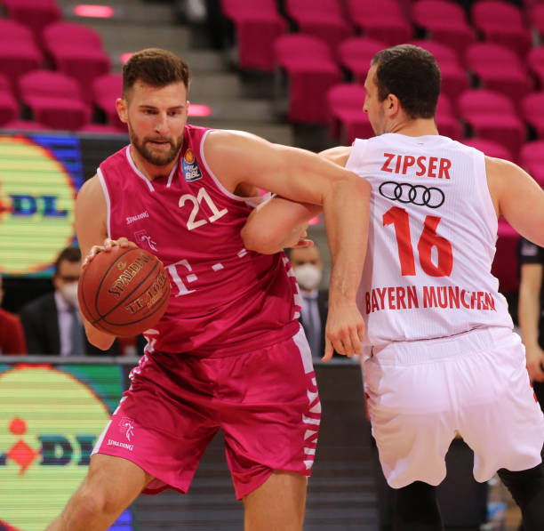 拼搏与突破 拼搏与突破